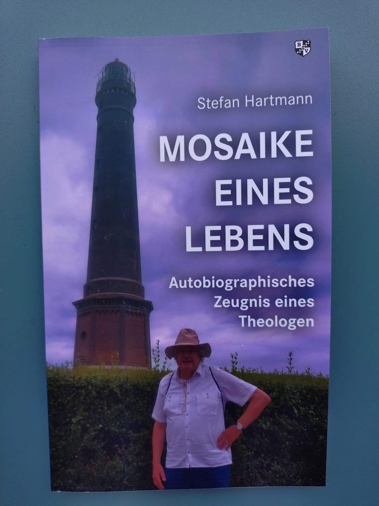 Theologe, Suchender, Ehemann: Stefan Hartmann erzählt sein Leben in „Mosaike eines Lebens“