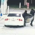 Frau wird in US-Tankstelle bei Schusswaffenangriff mit 80 Schüssen getötet