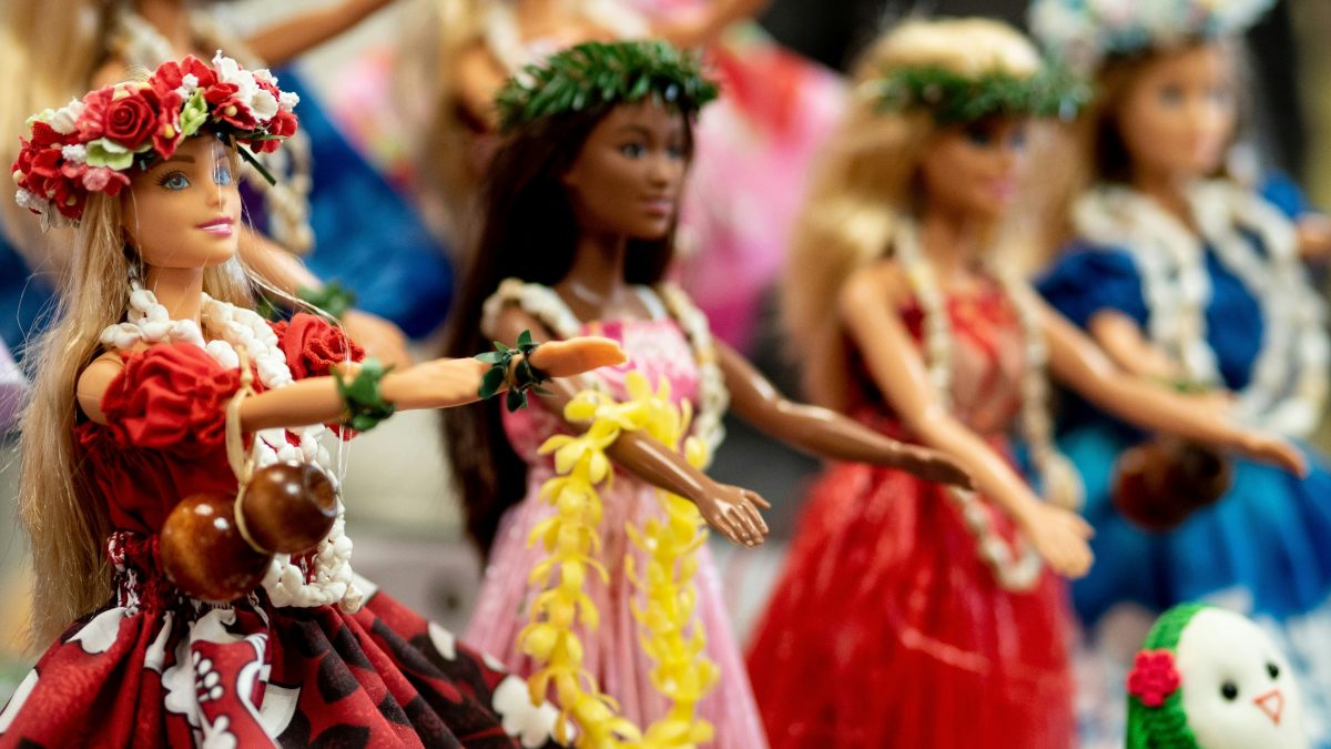 Nach 51 Jahren: Atemprobleme einer Kanadierin durch Barbie-Becher verursacht