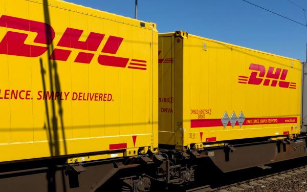 Alarm im DHL-Zentrum: Paket mit Quecksilberverdacht führt zur Evakuierung