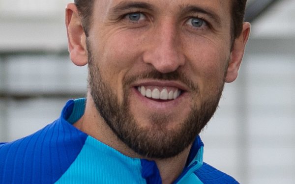 Kane erzielte Doppelpack und stellte Rekorde im Spiel gegen Tschechien auf